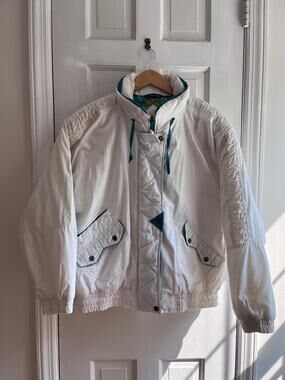 Vintage NYG New York Girl 80s Ski Jacket White Aqua Trim Large
